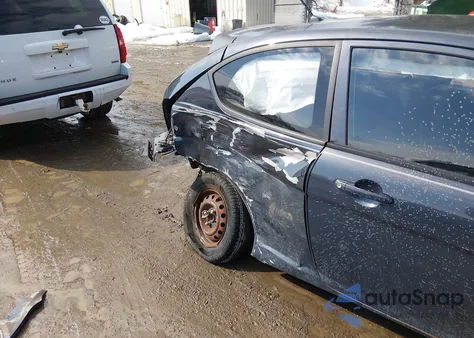 2010 Hyundai Accent Gs z USA, uszkodzony, nr VIN KMHCM3AC5AU178696